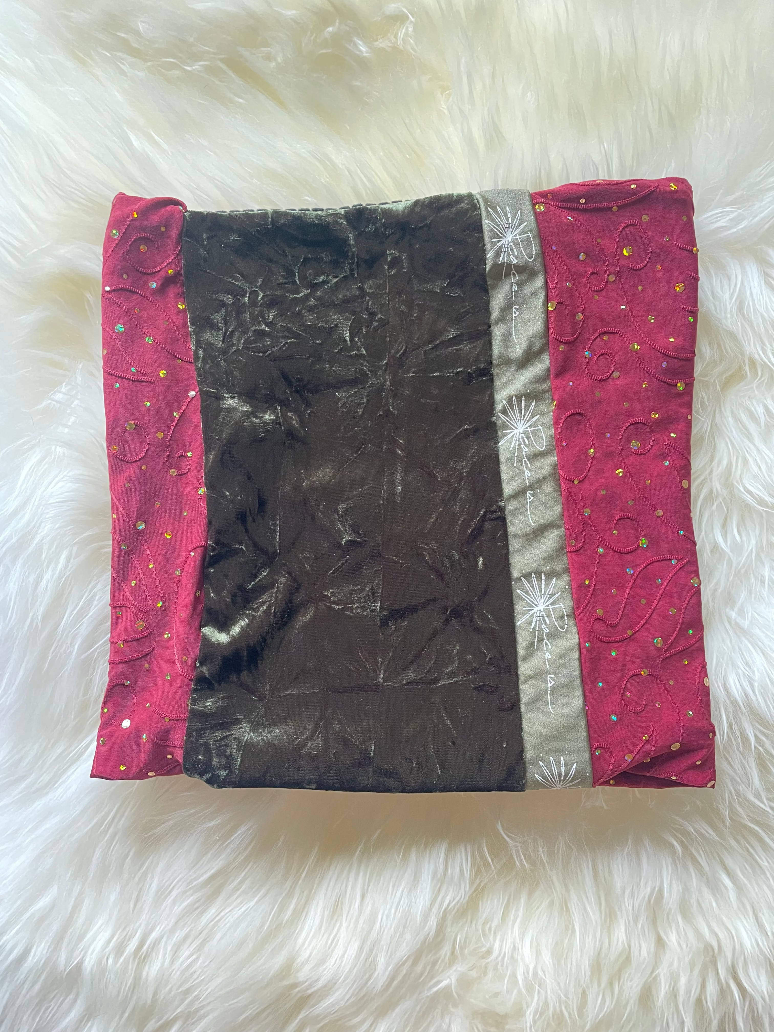 Women's Neckie - Red Flair