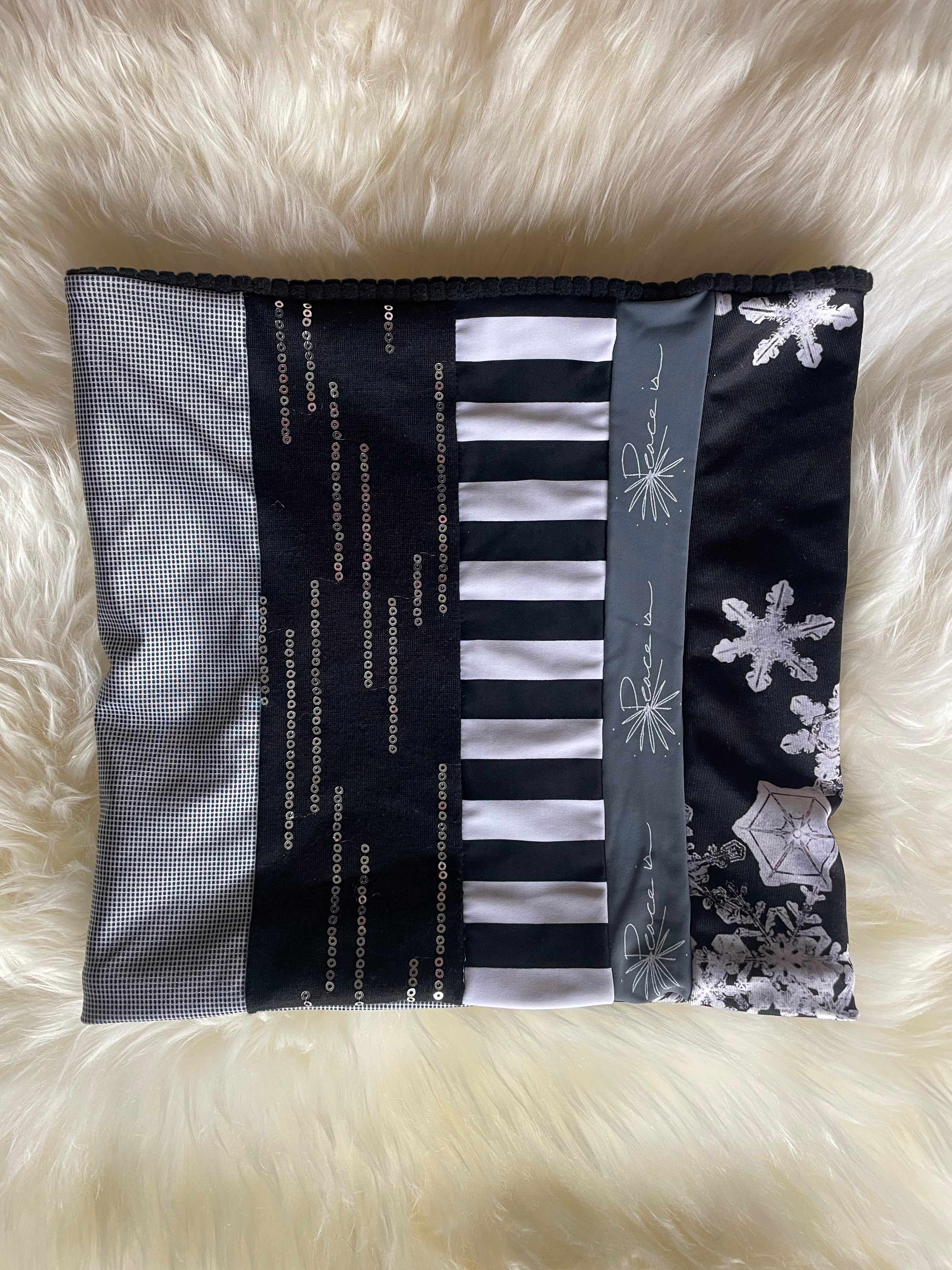 Women's Neckie - Cool Cold Collected