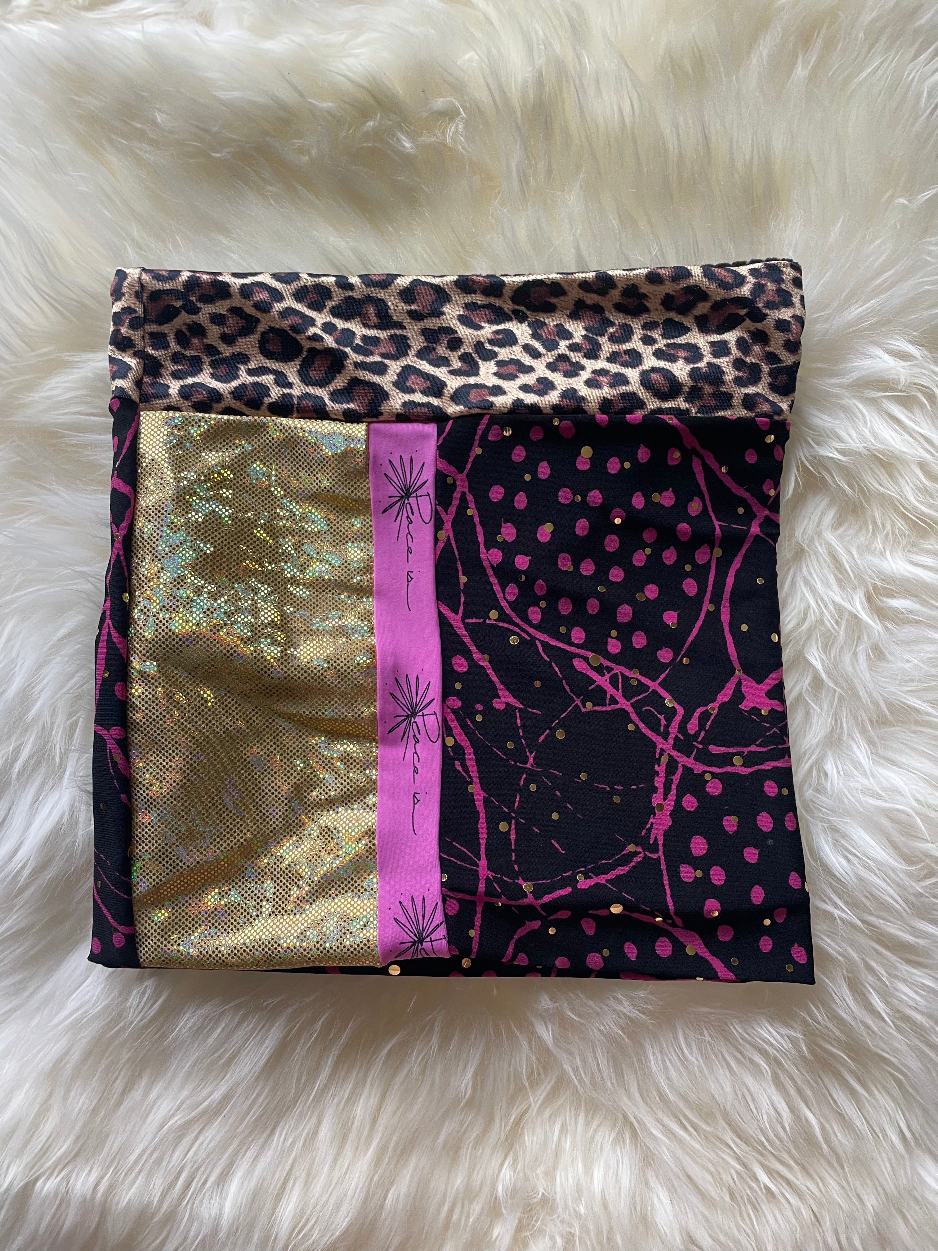 Women's Neckie - Golden Babe