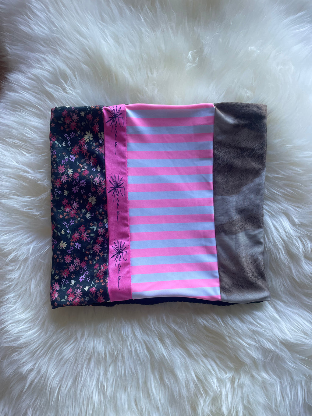 Women's Neckie - Sweet Doe