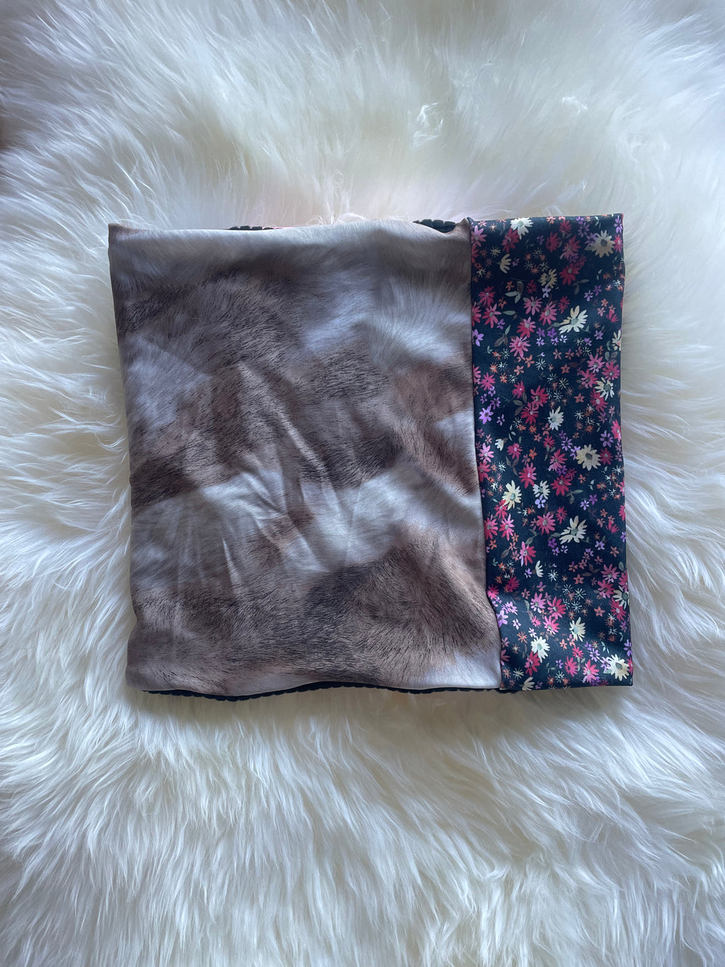 Women's Neckie - Sweet Doe