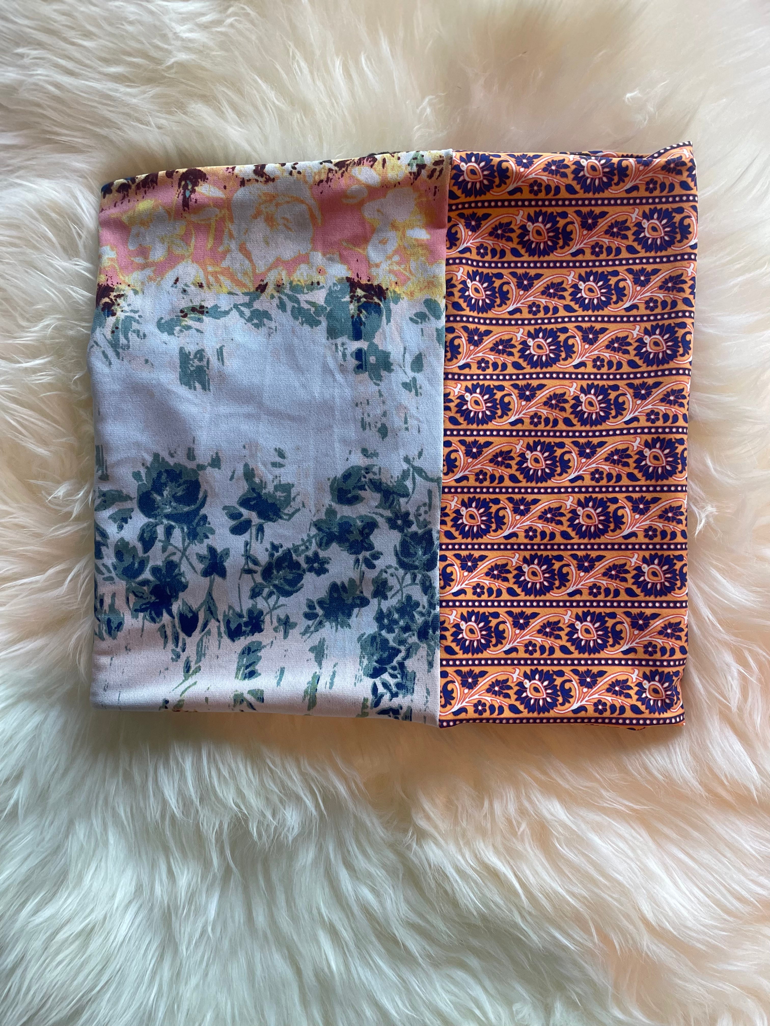 Women's Neckie - August