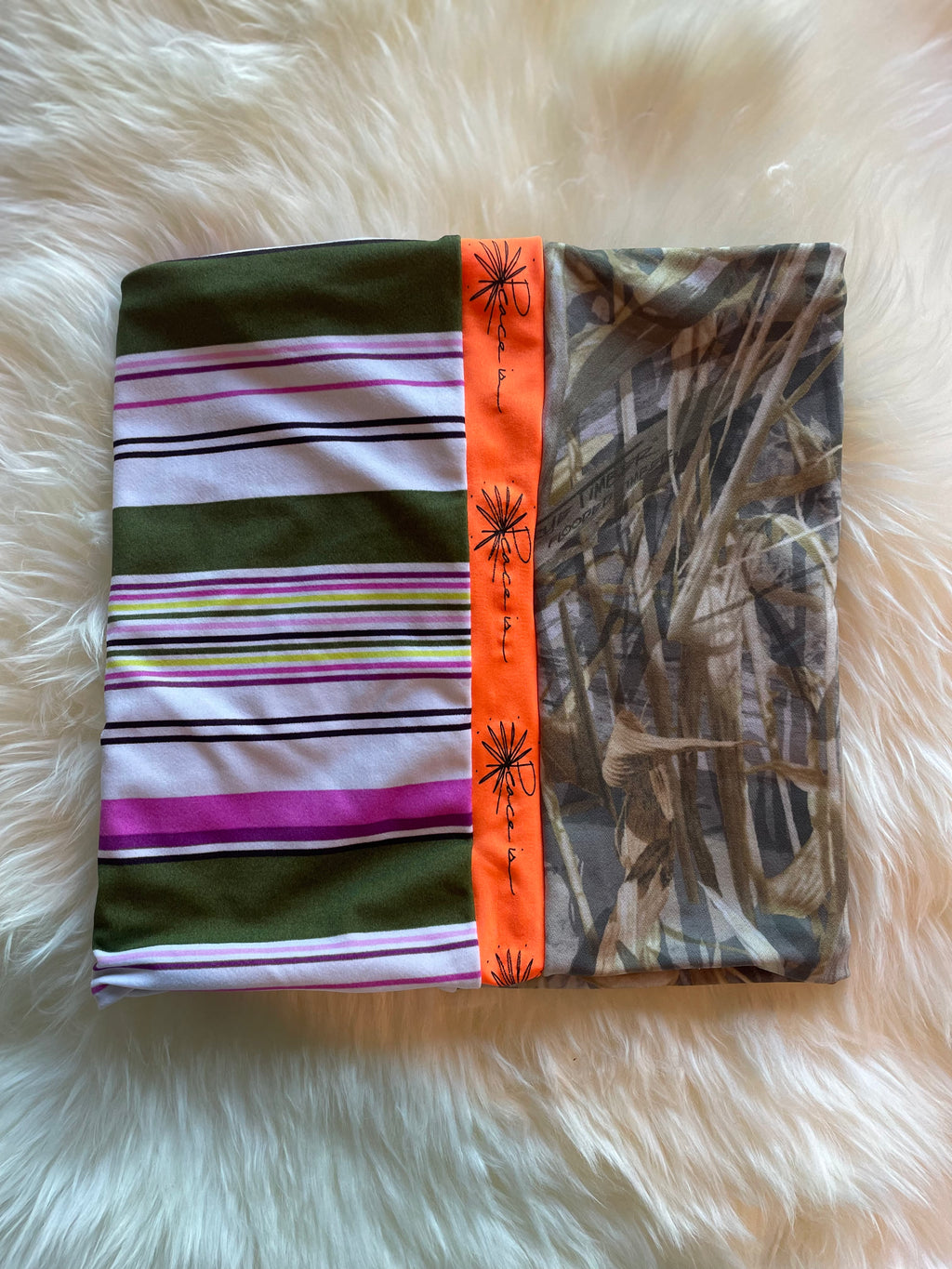 Women's Neckie - Camo Goes