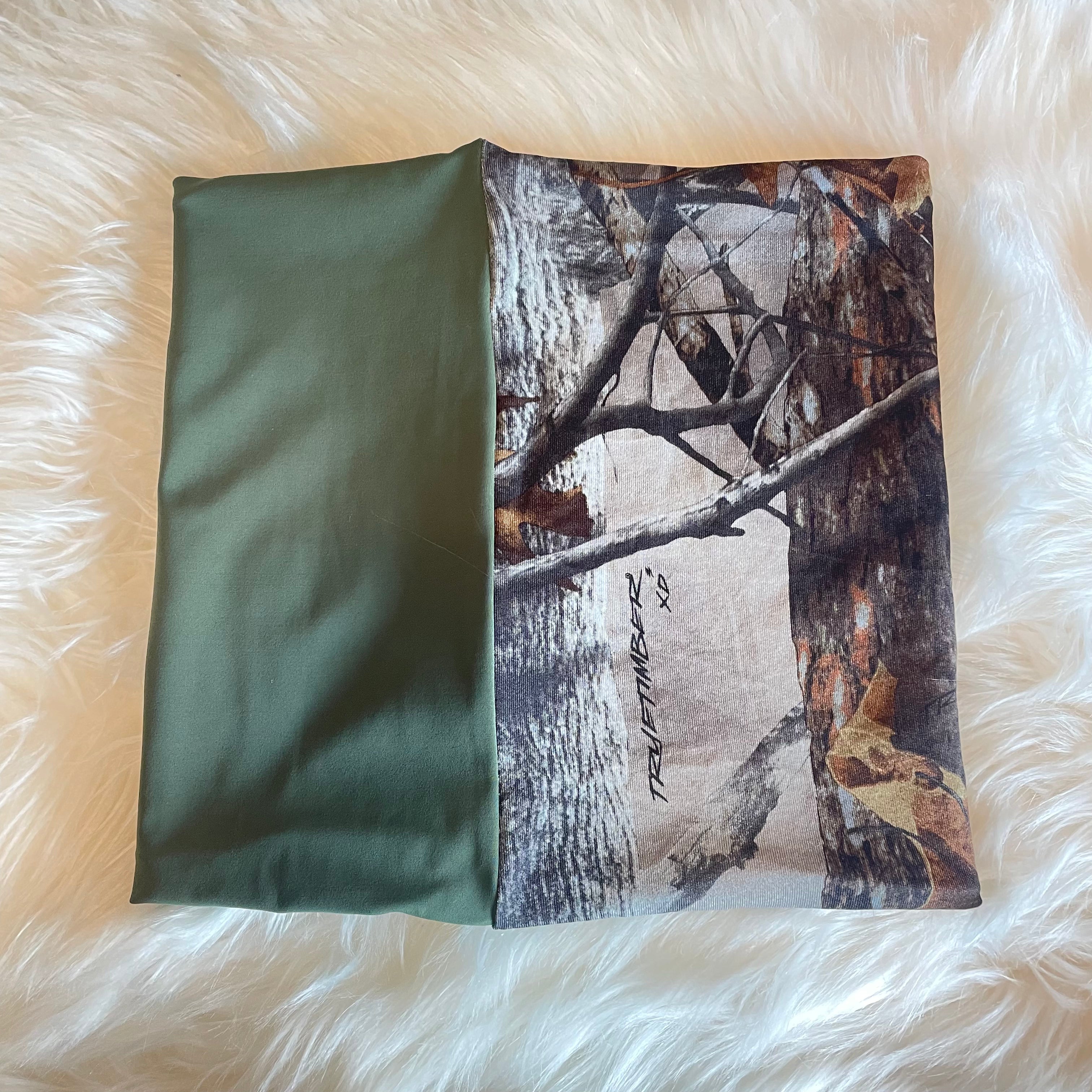 Men's Neckie - Tagged Out