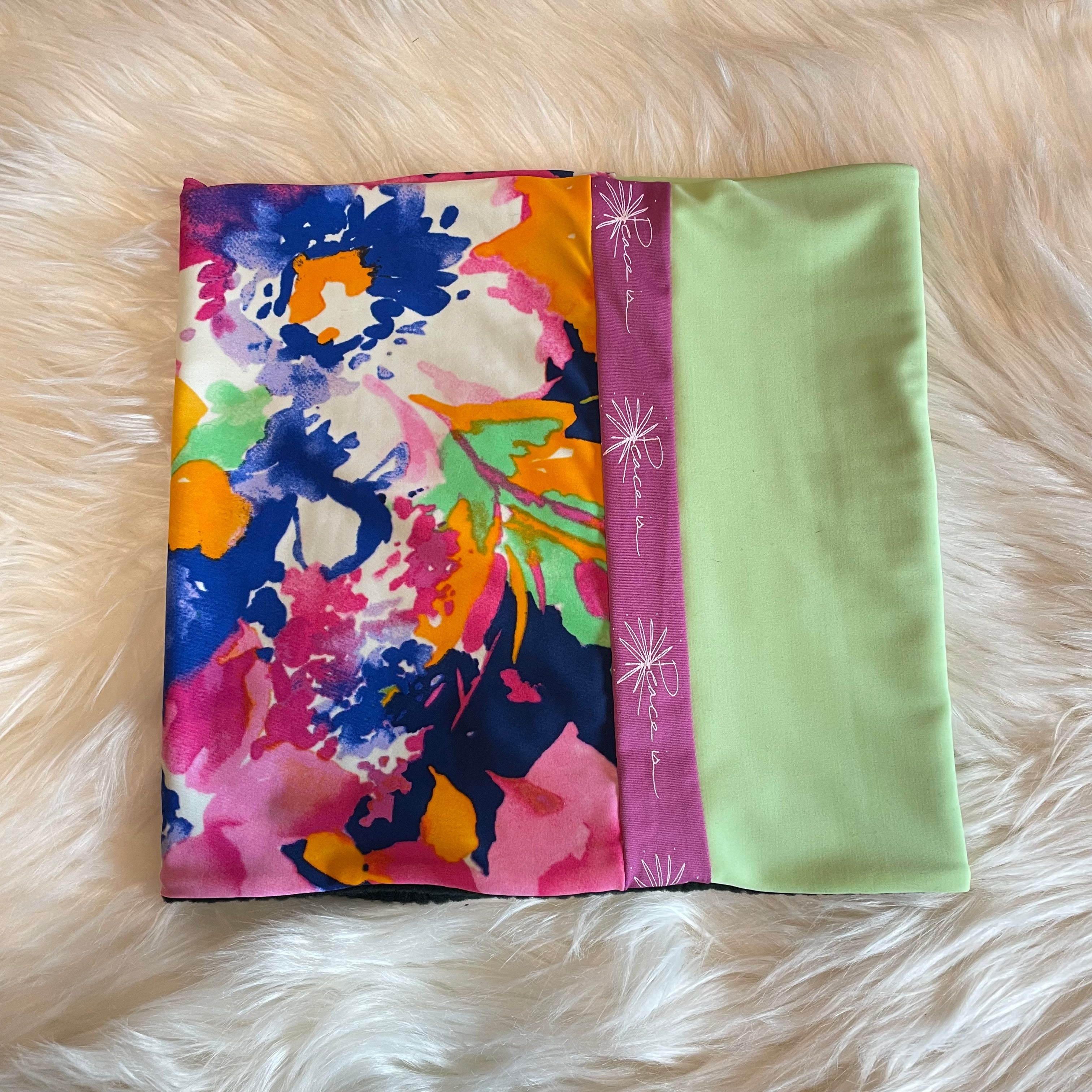 Women's Neckie -Key Lime Cutie
