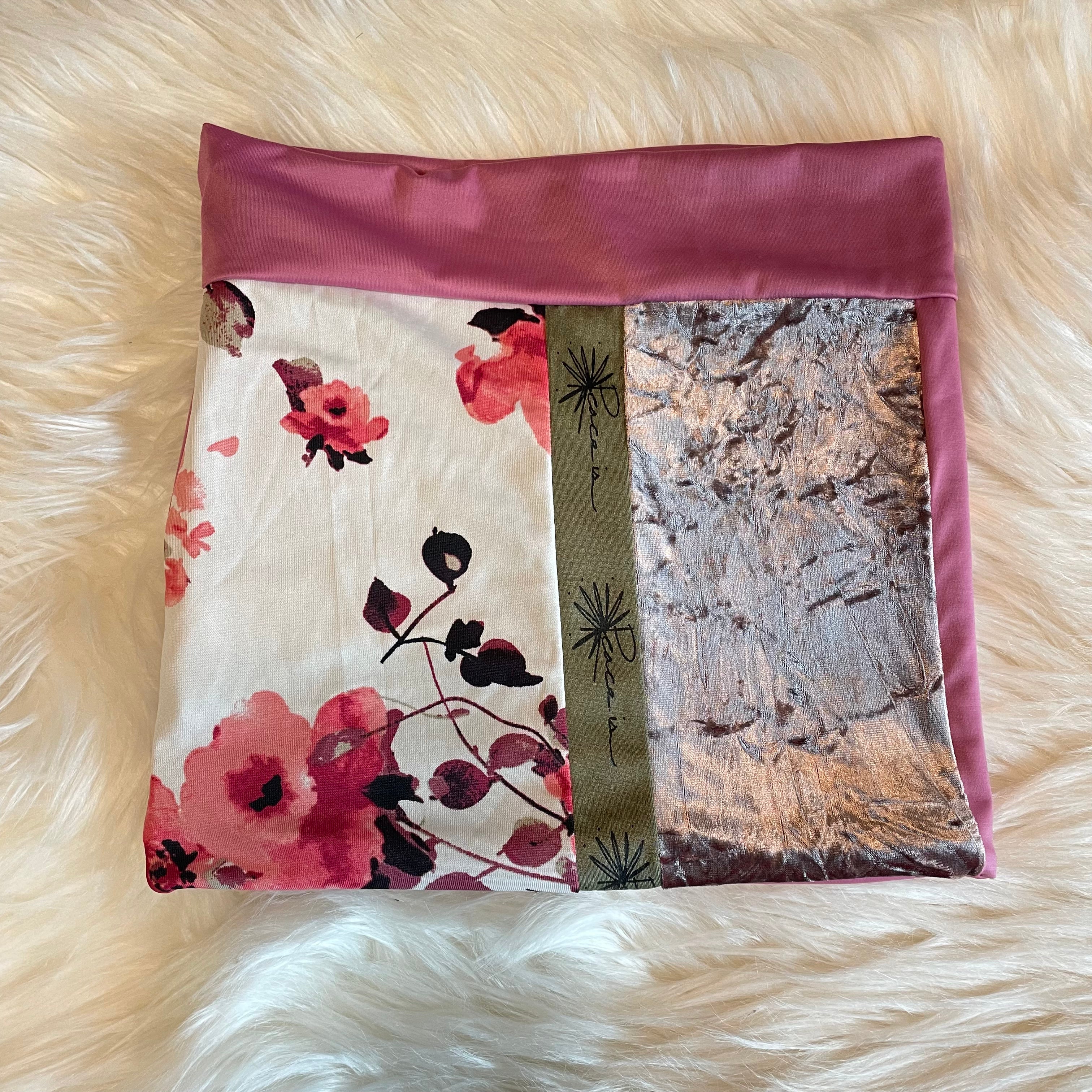 Women's Neckie - Cowboy Kinda Love